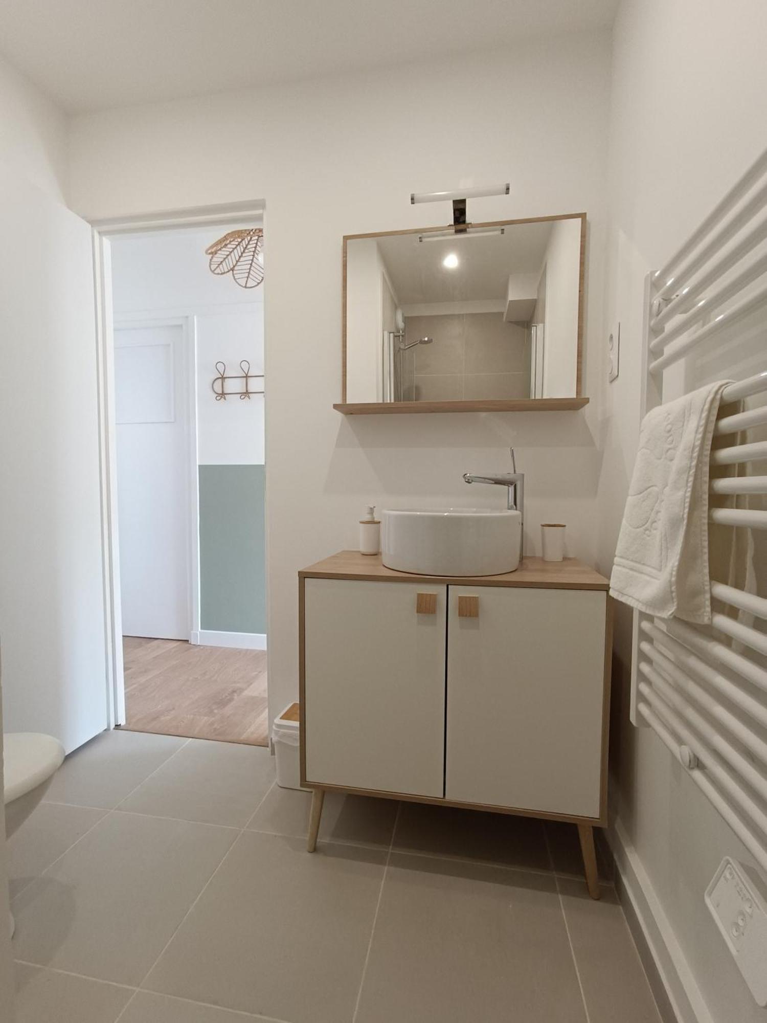 Chez Clem Apartment Кале Екстериор снимка